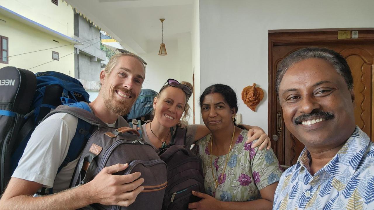 Pkn Homestay Kumily Thekkady Exterior foto